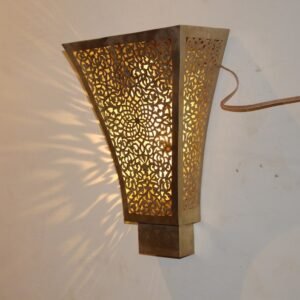 Handcrafted Moroccan Brass Wall Sconce – Vintage Style Light Fixture