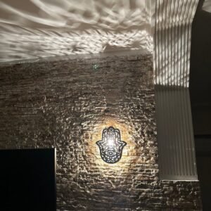Brass wall light, hand-shaped wall light, wall decoration with engraving